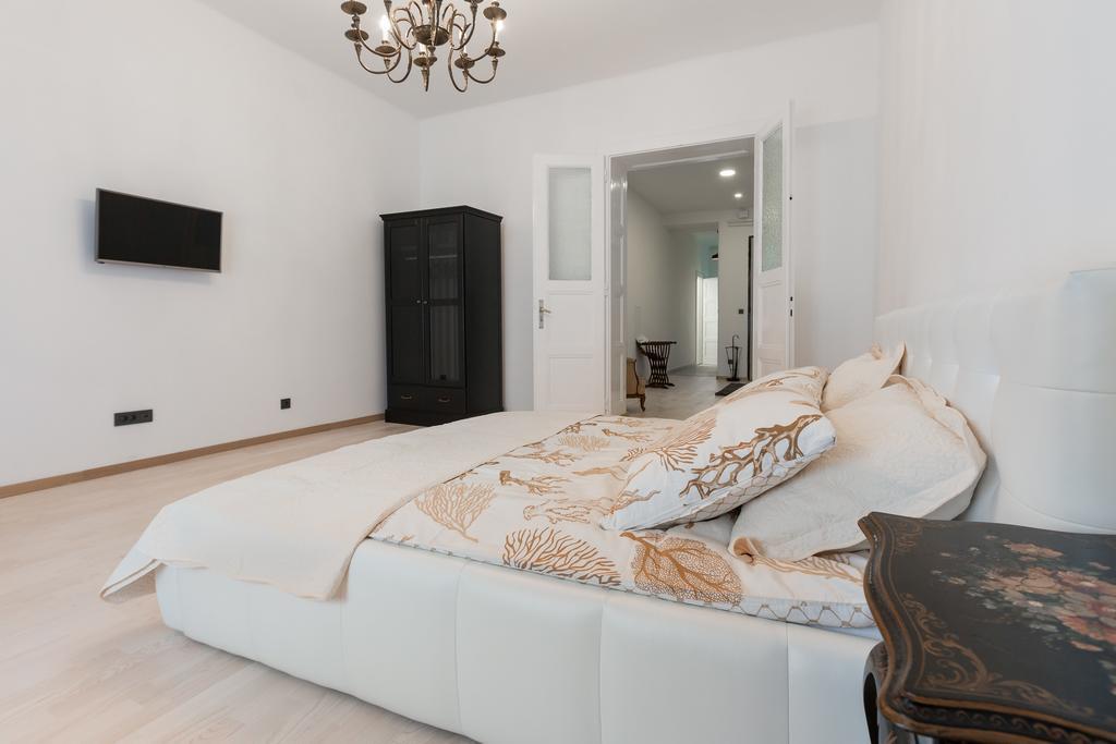 Apartment Amruševa Zagreb Buitenkant foto